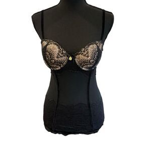 Daisy Fuentes Lingerie set sexy underwire Large